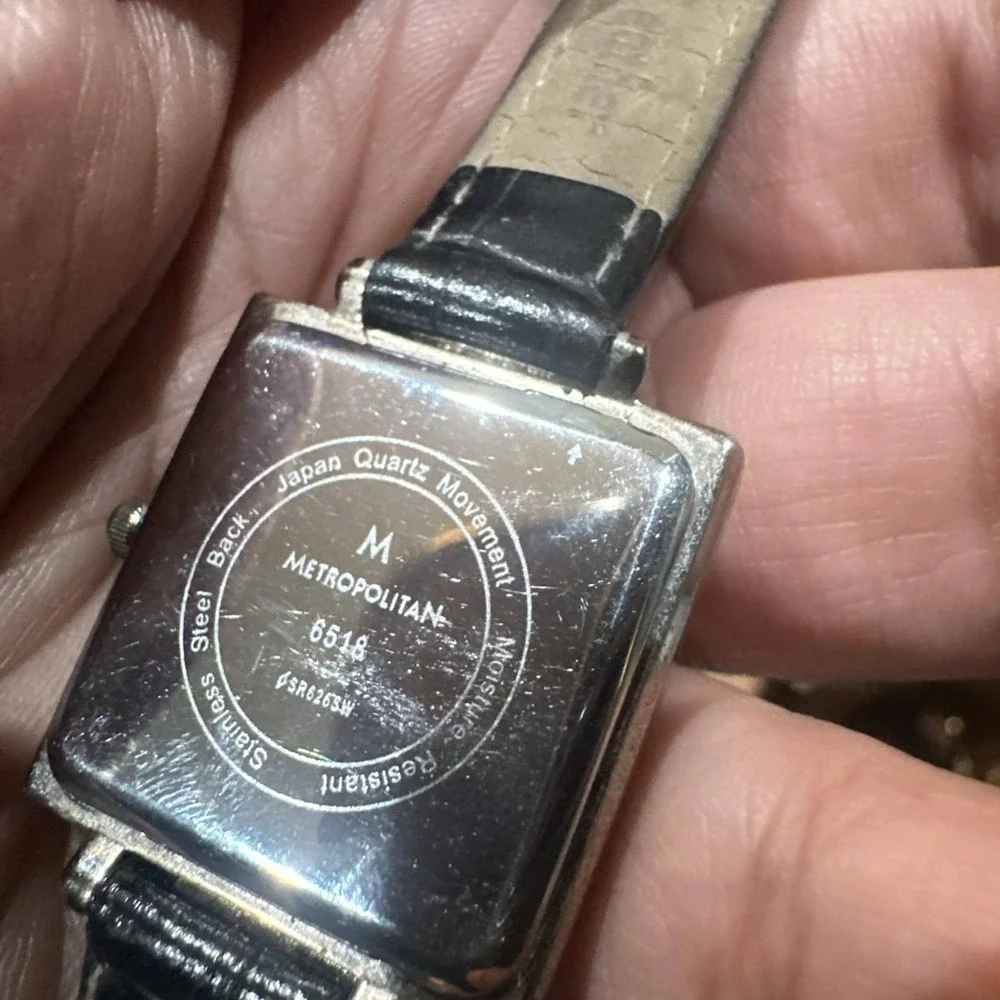 Working‎ Vintage Metropolitian Ladies Watch Quartz Square 27mm Black Leather